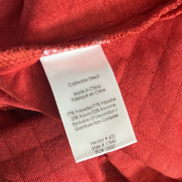 NWT women’s Rio Red Coldwater Creek sweatshirt Size Petite Small - Picture 8 of 8